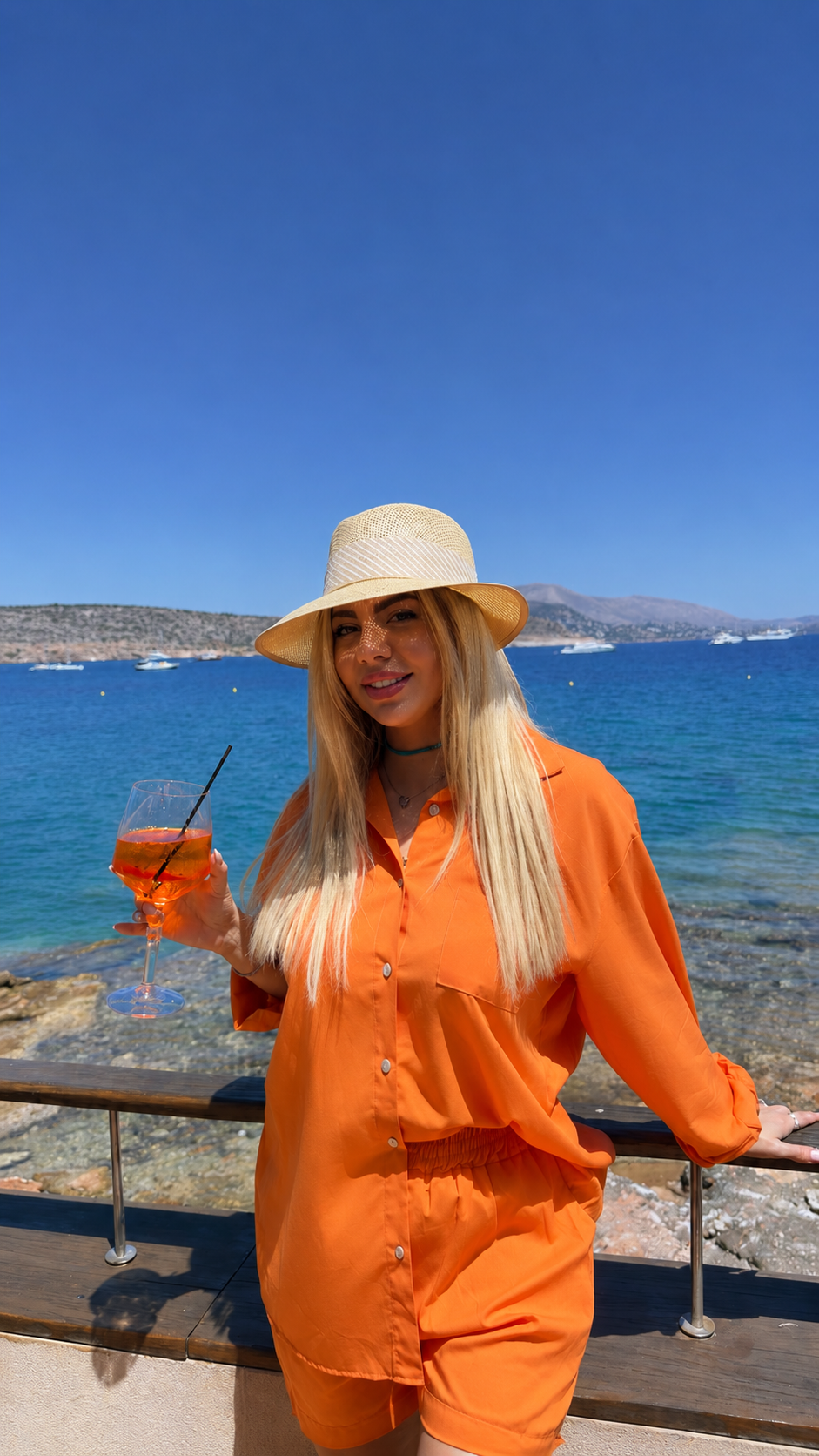 78F6905B-4374-4817-9D59-F6AF92AE5699 Orange set - Image 1